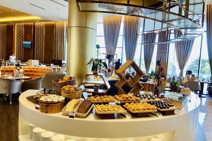 Breakfast/Coffee Service 142 of 164