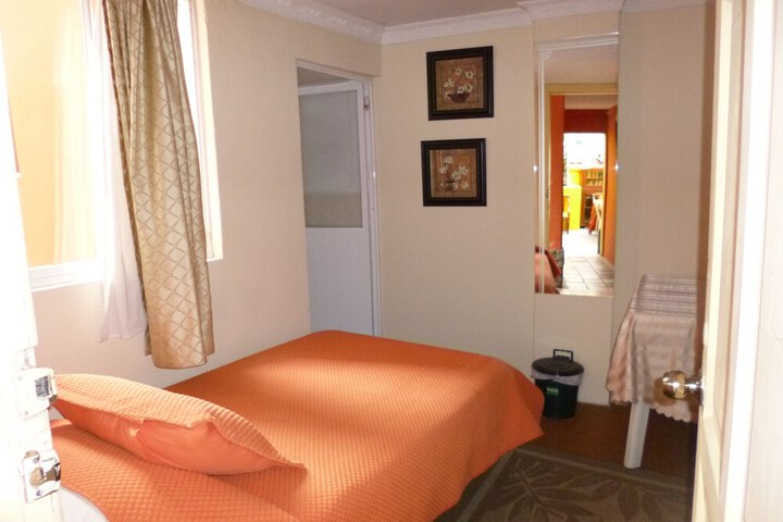 Room 10 of 43