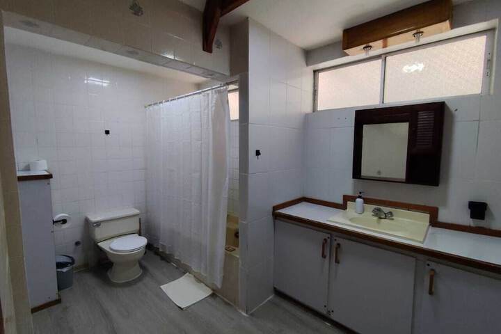 Room 40 of 73