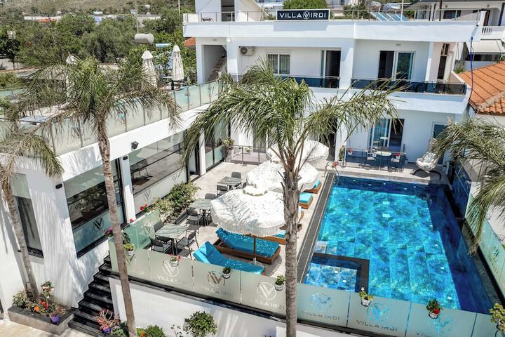 Hotel 78 of 86