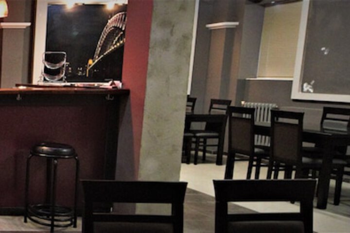 Lounge 79 of 84