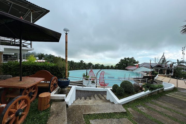 Hotel 67 of 72