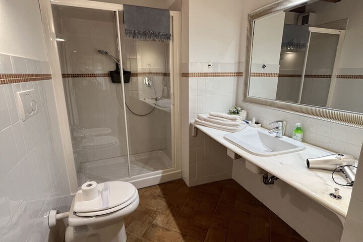 Room 19 of 26