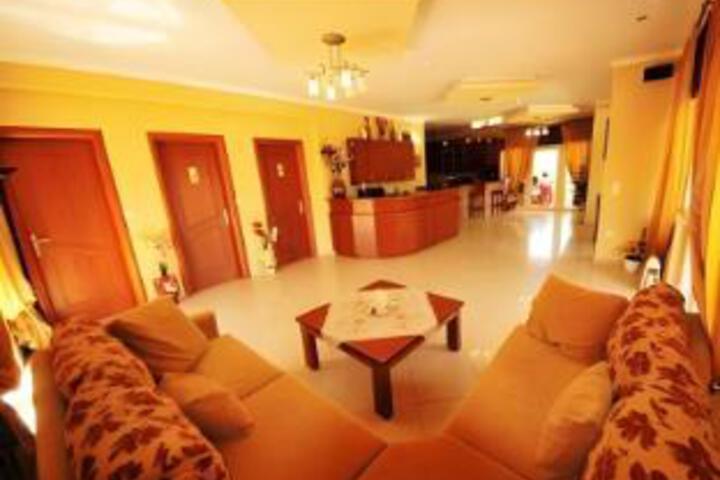 IRAKLIS-HOTEL