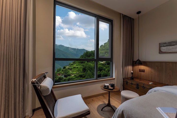Room 40 of 82