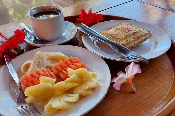 Breakfast/Coffee Service 22 of 43