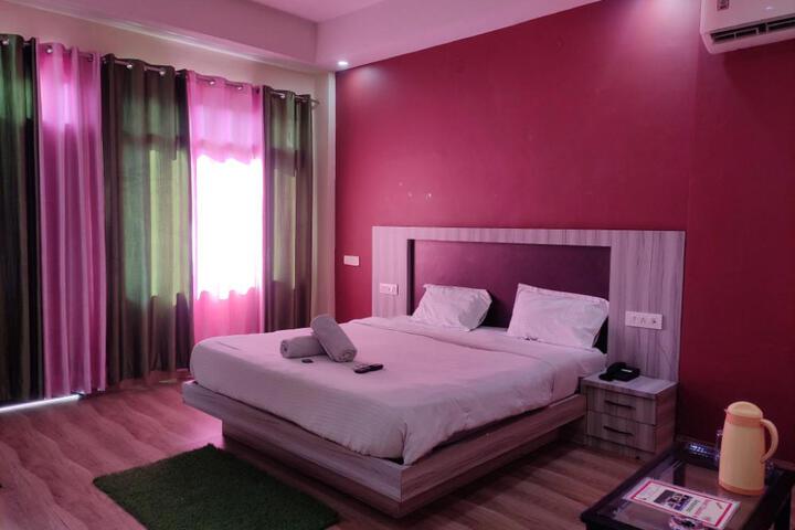 Hotel Chandni