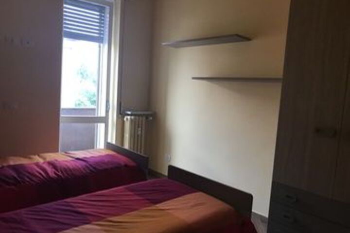 Room 11 of 18
