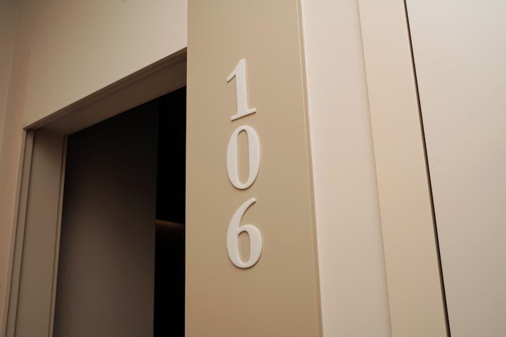 Room 86 of 177