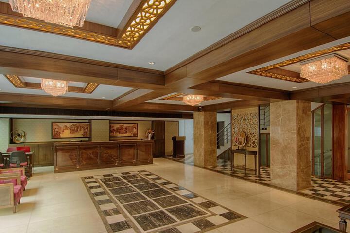 Lobby Photos