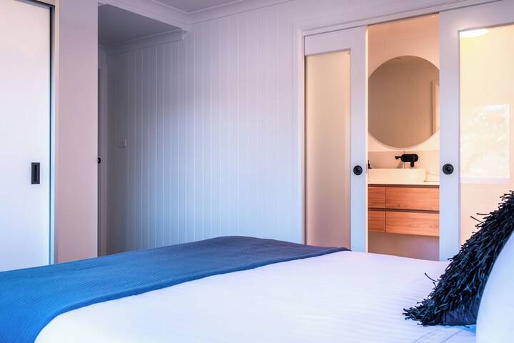 Room 74 of 108