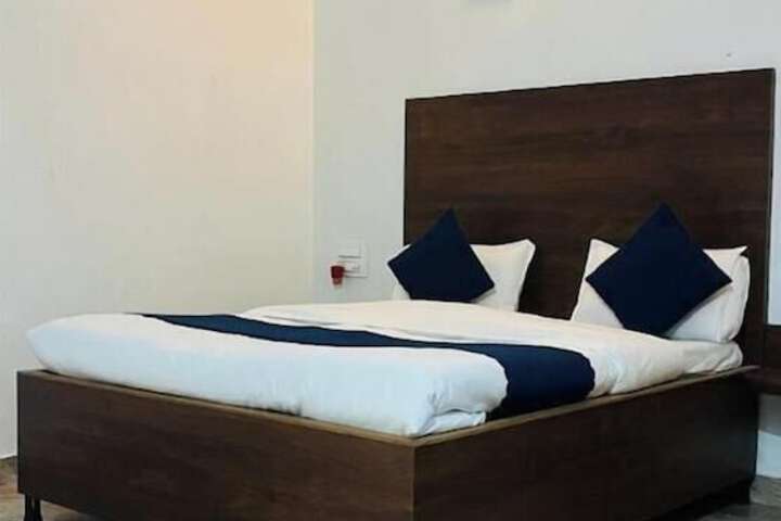 Room 20 of 32