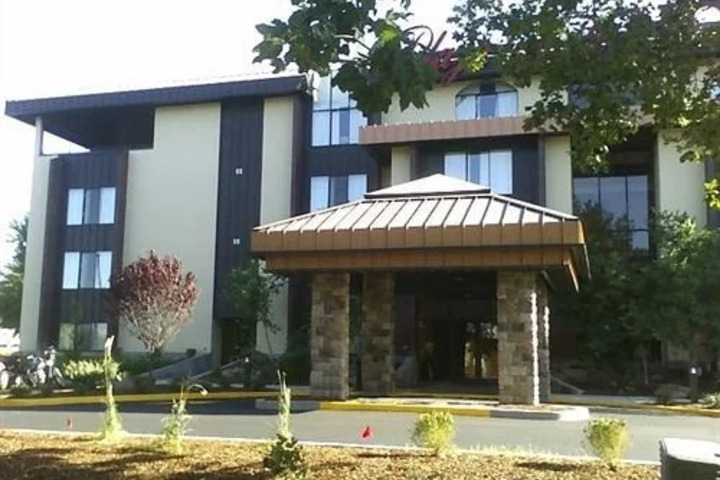 Exterior of HARRISON HOTEL
