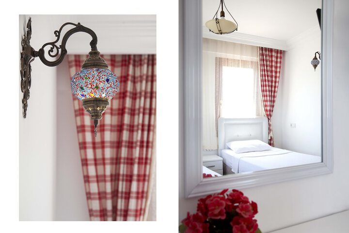 Room 14 of 52