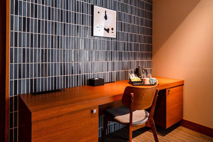 Room 42 of 113