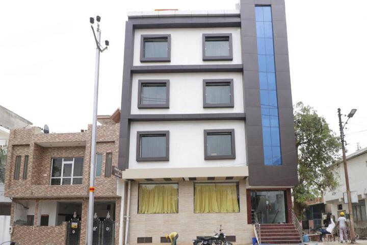 Hotel O Jalsa