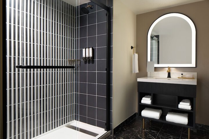 Bathroom shower