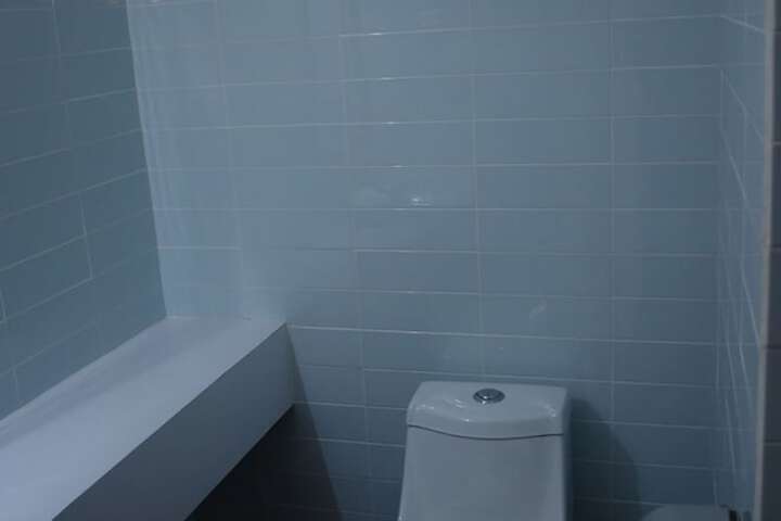 Room 70 of 87