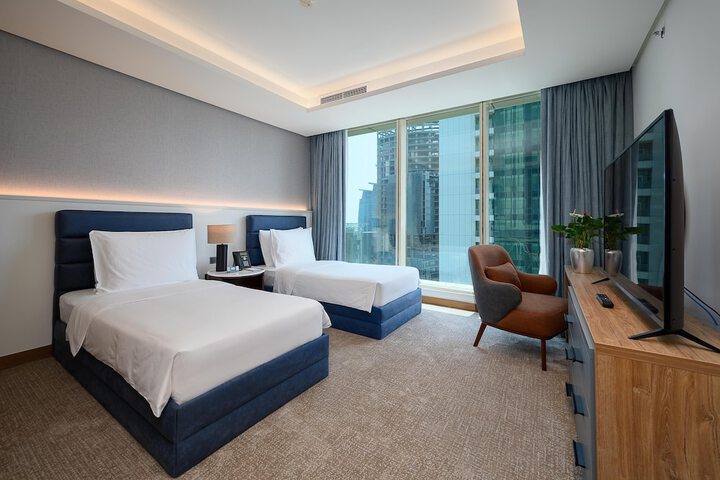 Room 76 of 218