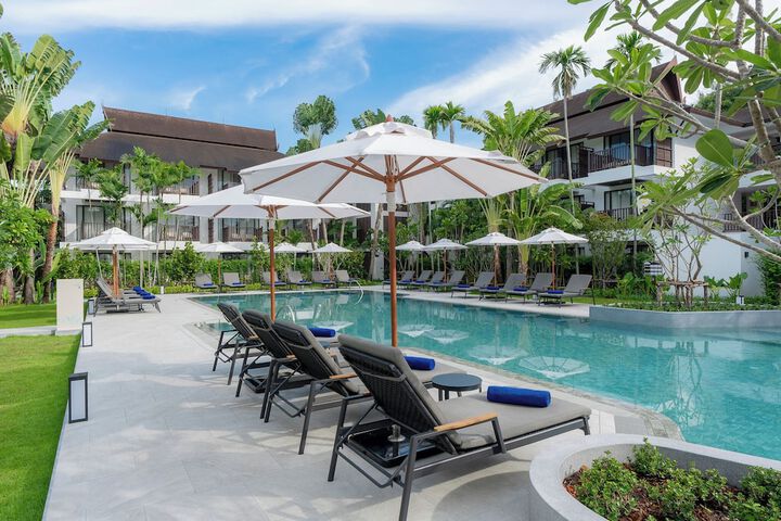 Pool 57 of 136