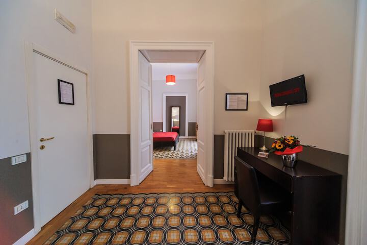 Room 5 of 30