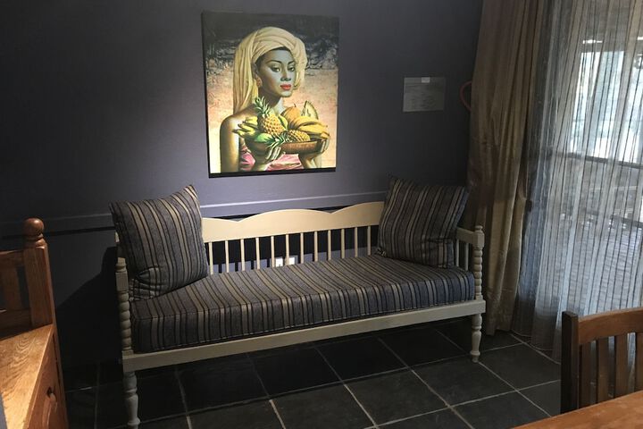 Room 15 of 275