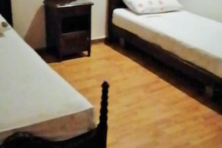 Room 29 of 54