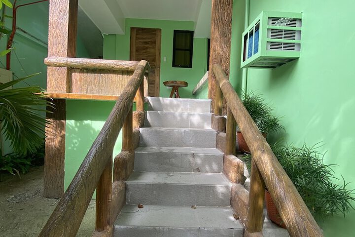 Room 18 of 59