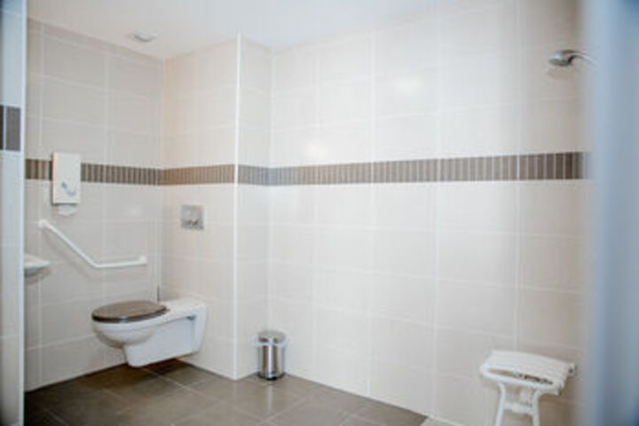 Room 4 of 55