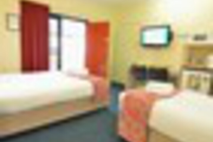 Room 56 of 102