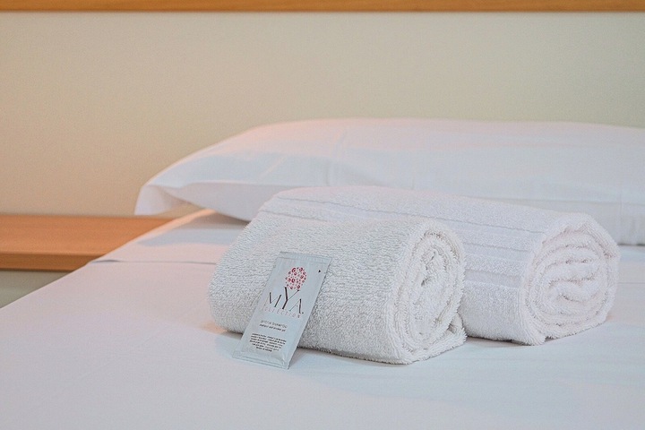 Room 8 of 23
