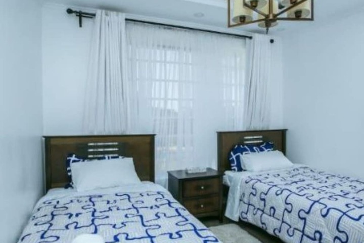 Room 2 of 14