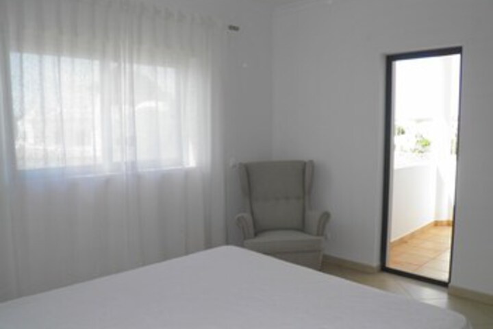 Room 18 of 29
