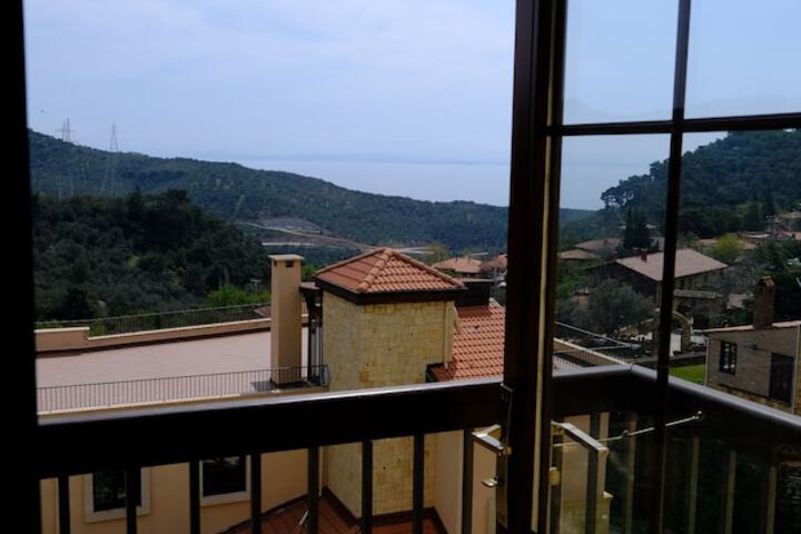Room 8 of 59