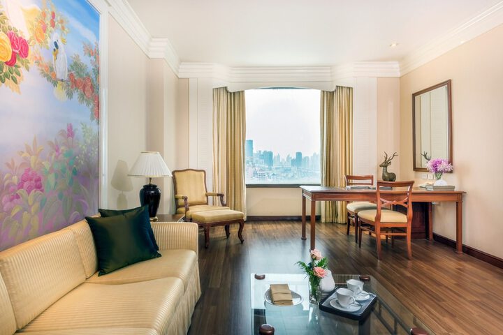 Room 51 of 66
