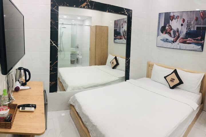 Room 14 of 31