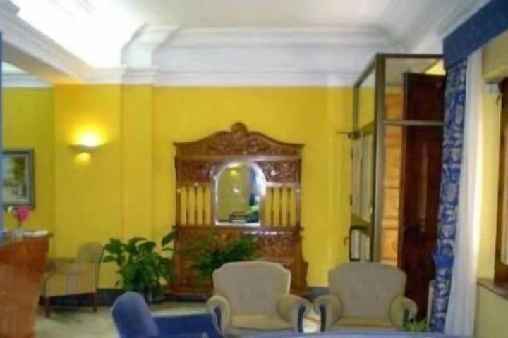 Hotel Interior 6 of 38