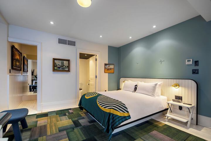 Room 29 of 52