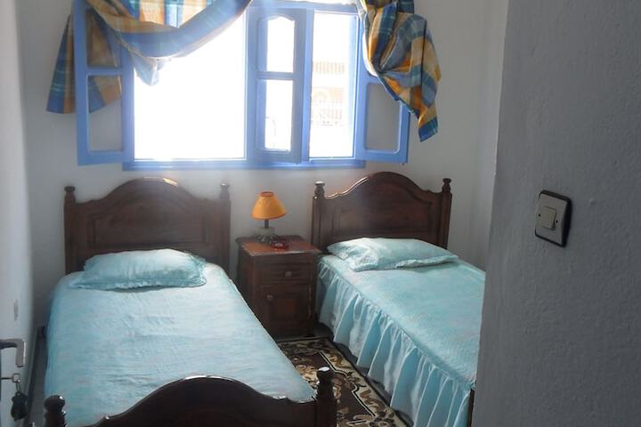 Room 21 of 31
