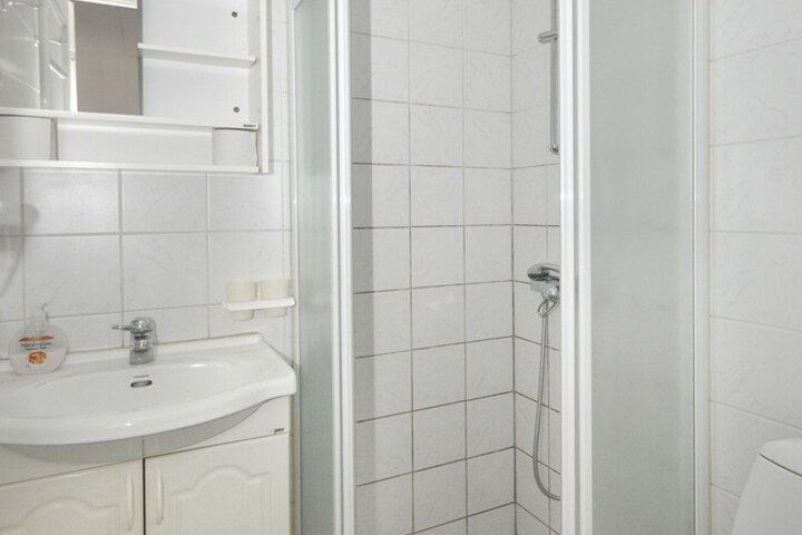 Room 46 of 50