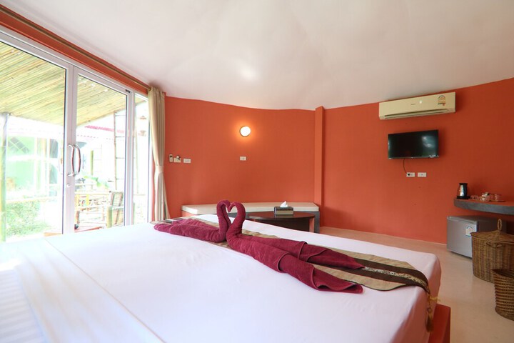 Room 2 of 50