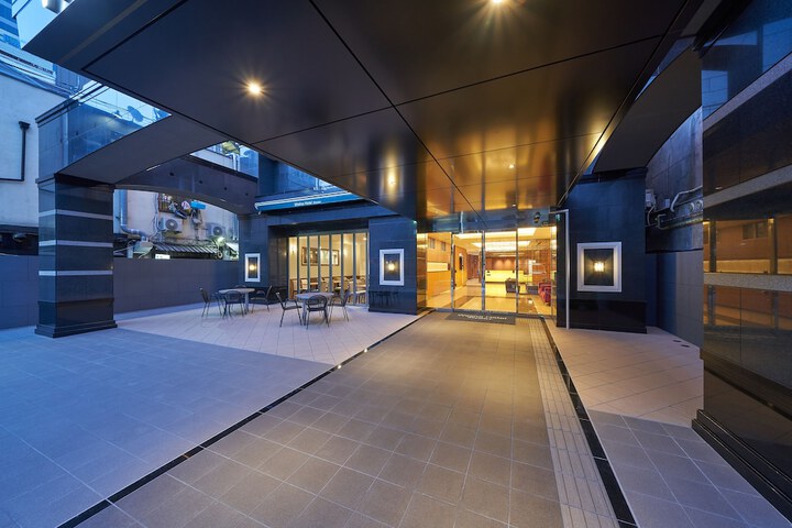 Hotel 52 of 54