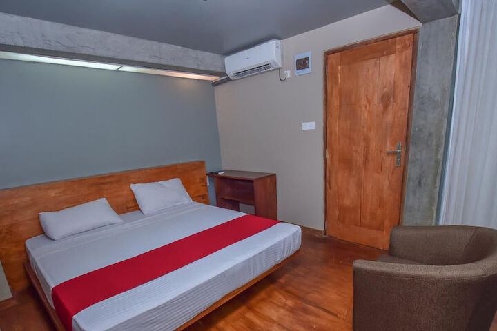 Room 4 of 39