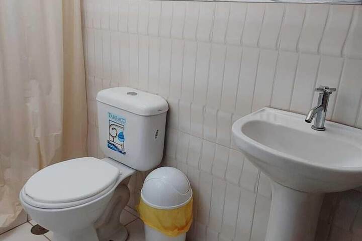 Room 12 of 14