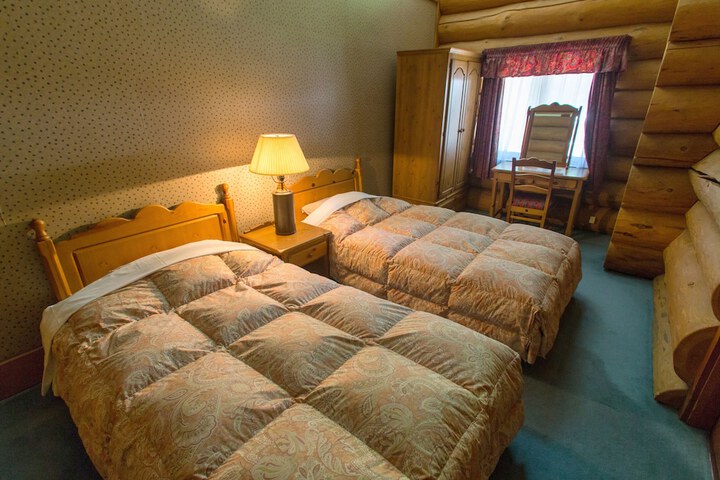 Room 13 of 54