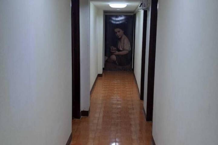 Hotel 10 of 11