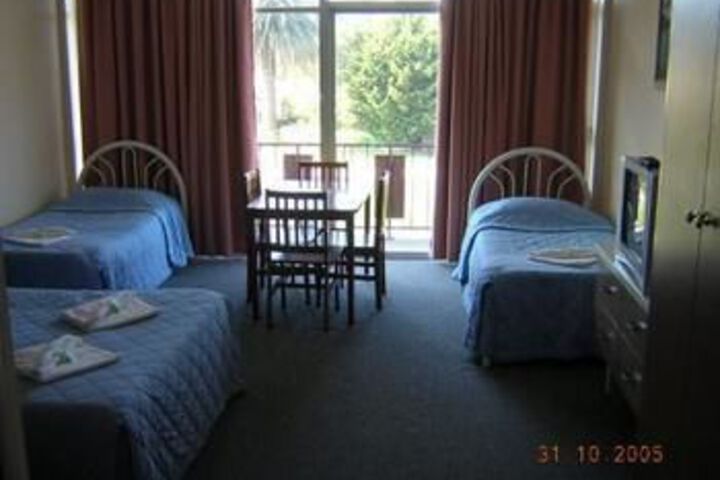Room 8 of 26