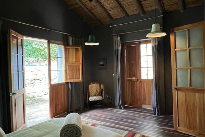 Room 8 of 42