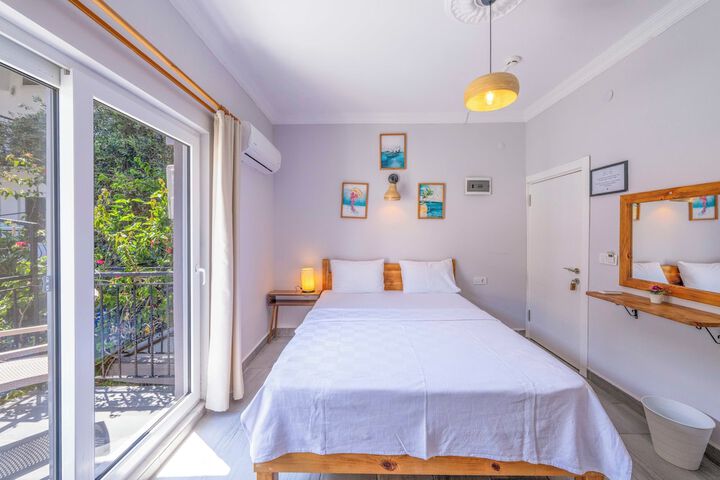 Room 20 of 43
