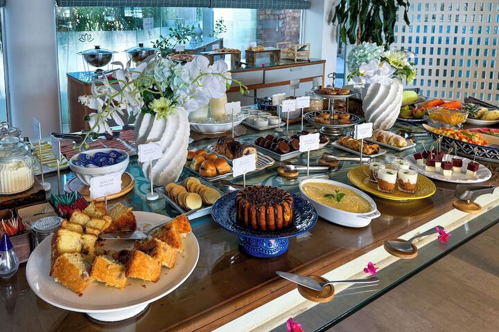 Breakfast/Coffee Service 93 of 109